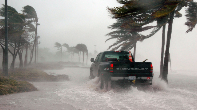 hurricane-category-4-flood-with-car