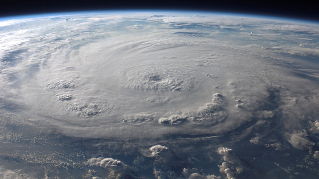 hurricane-satellite-view